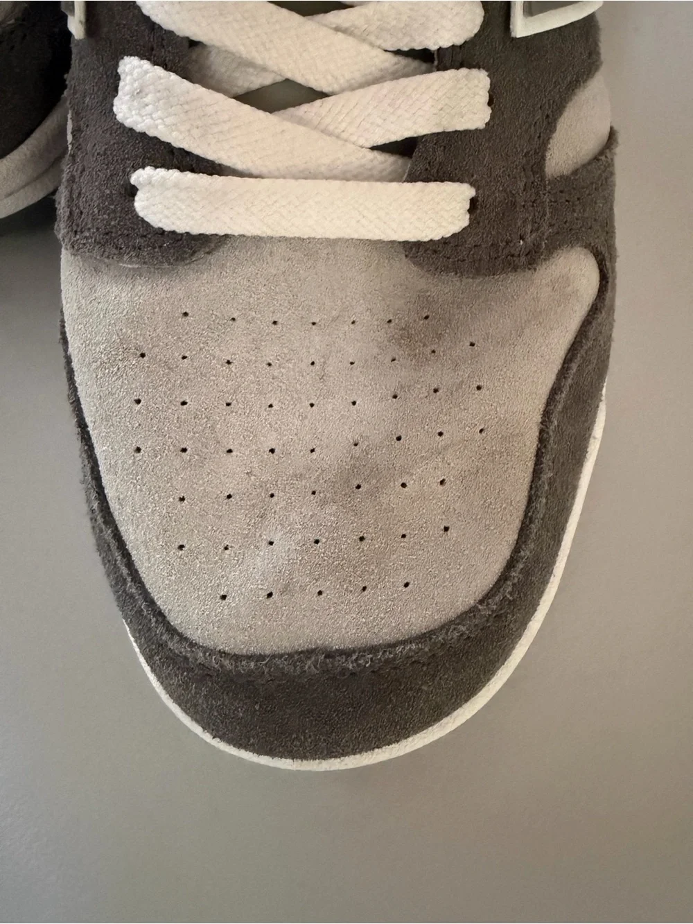New Balance Men's Grey Suede Low-Top Sneakers
